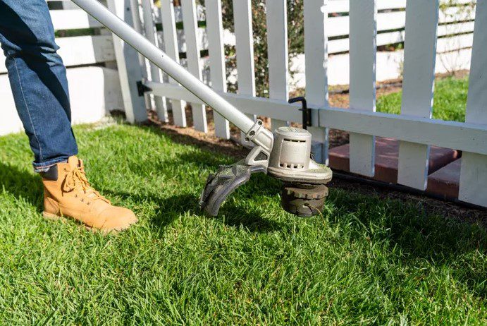 introduction-to-lawn-care-equip